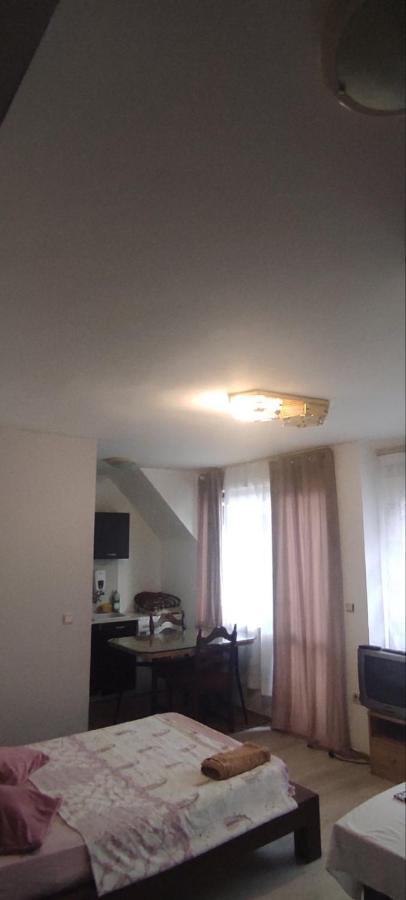 Apartment Ivaylo Várna Kültér fotó