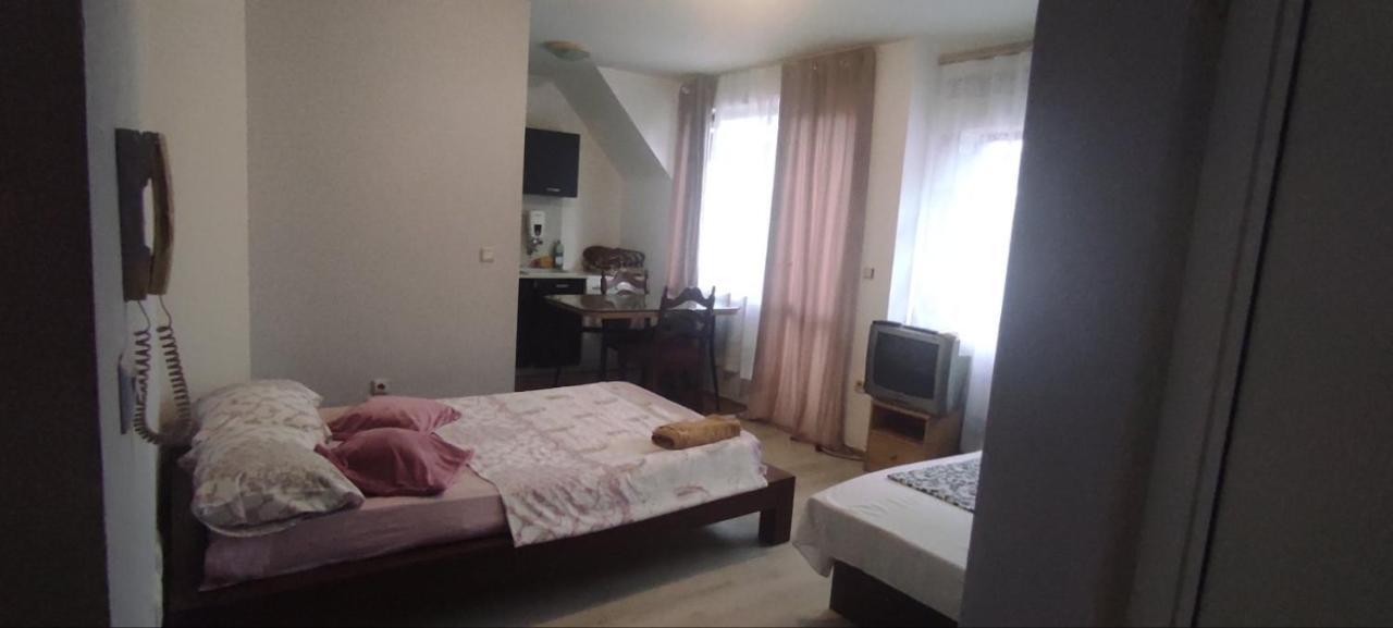 Apartment Ivaylo Várna Kültér fotó